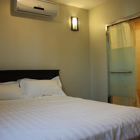 Se Two Hotel Butterworth Exterior foto